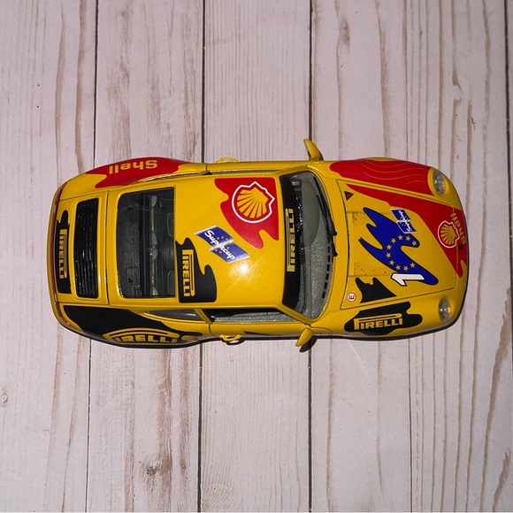 Porche Carrera 911 - Picture 3 of 11